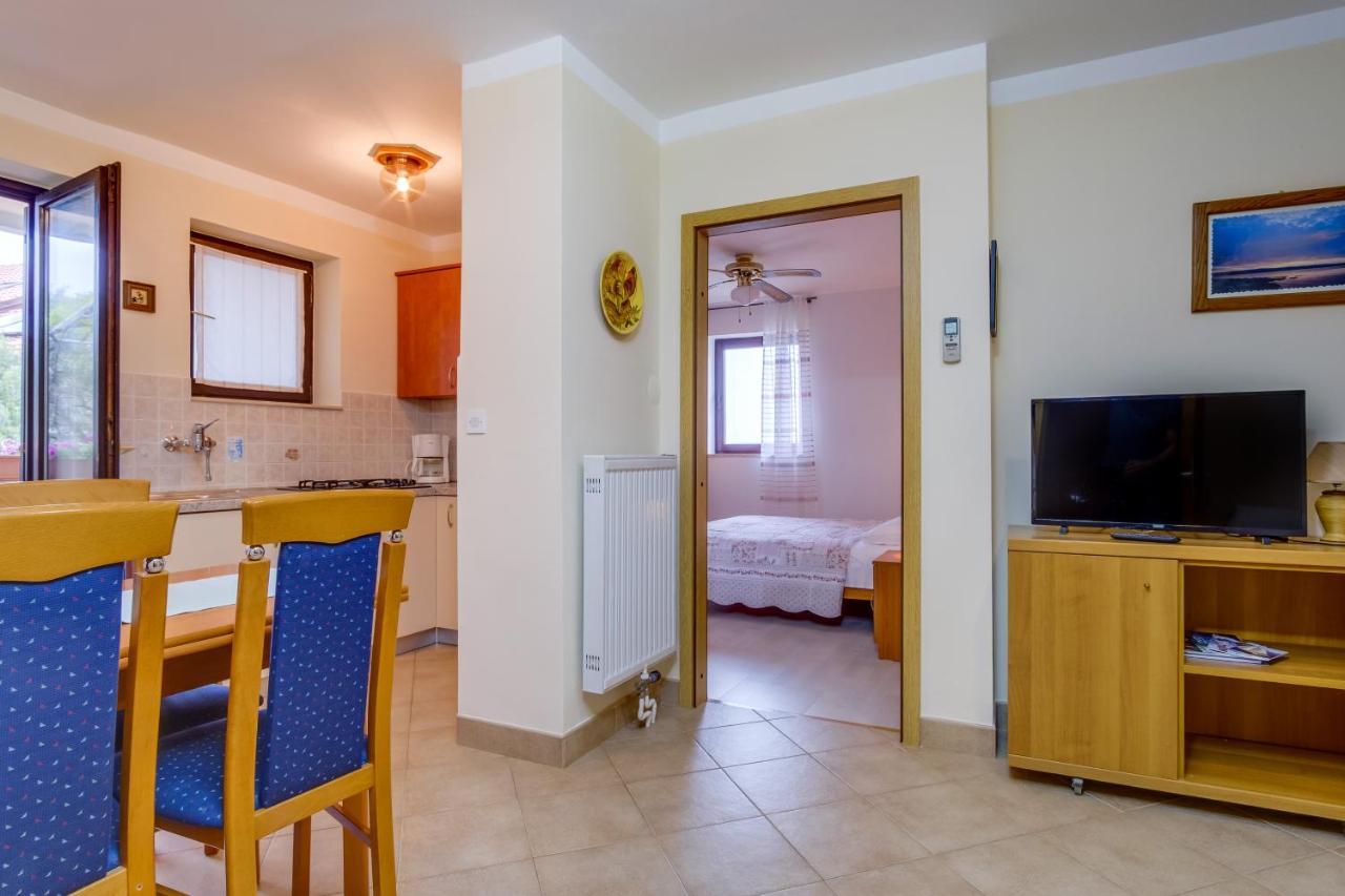 Apartments Anci مالي لوشينغْ المظهر الخارجي الصورة
